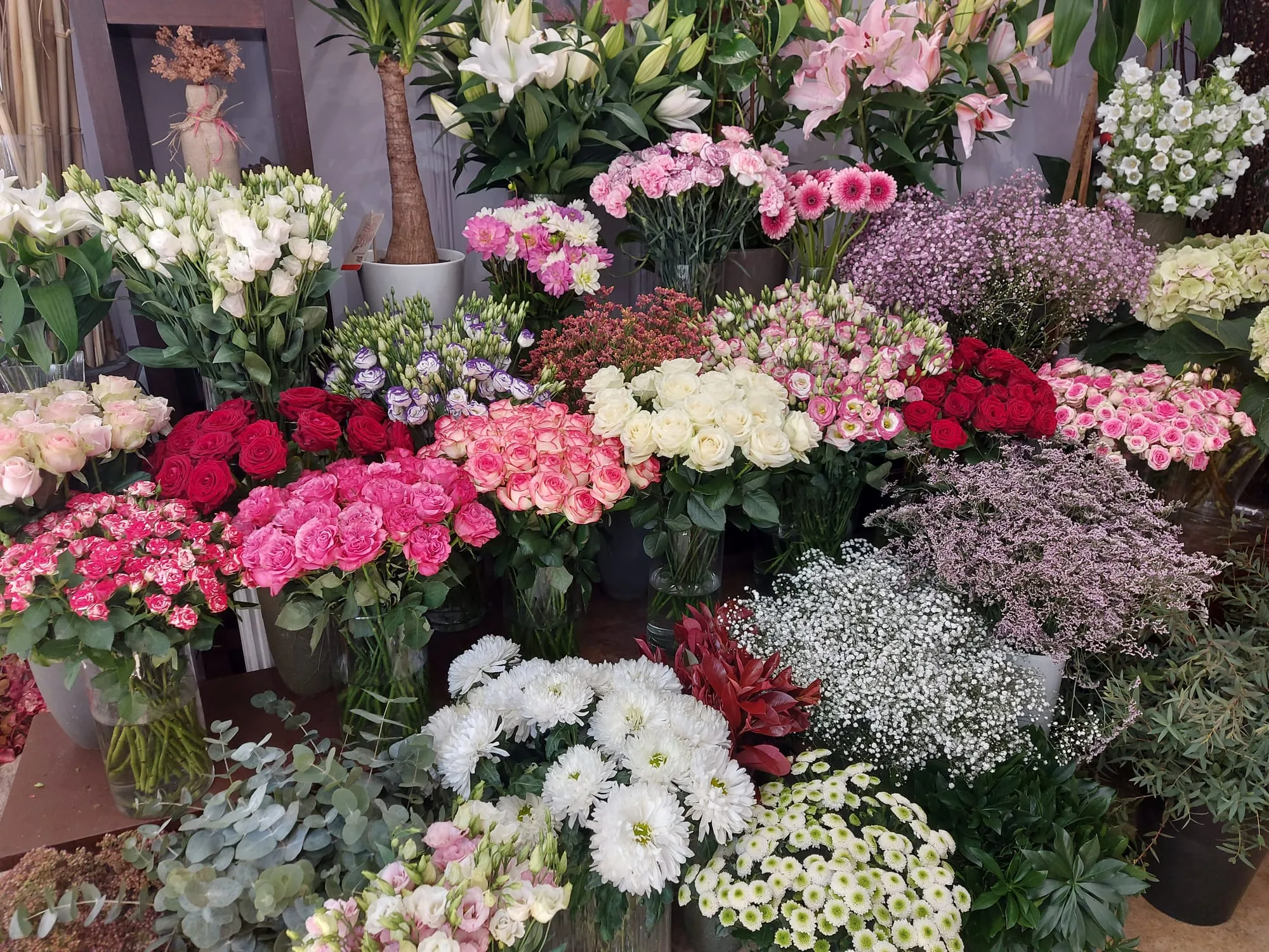 L'intérieur fleuri de La Rose de Grenelle